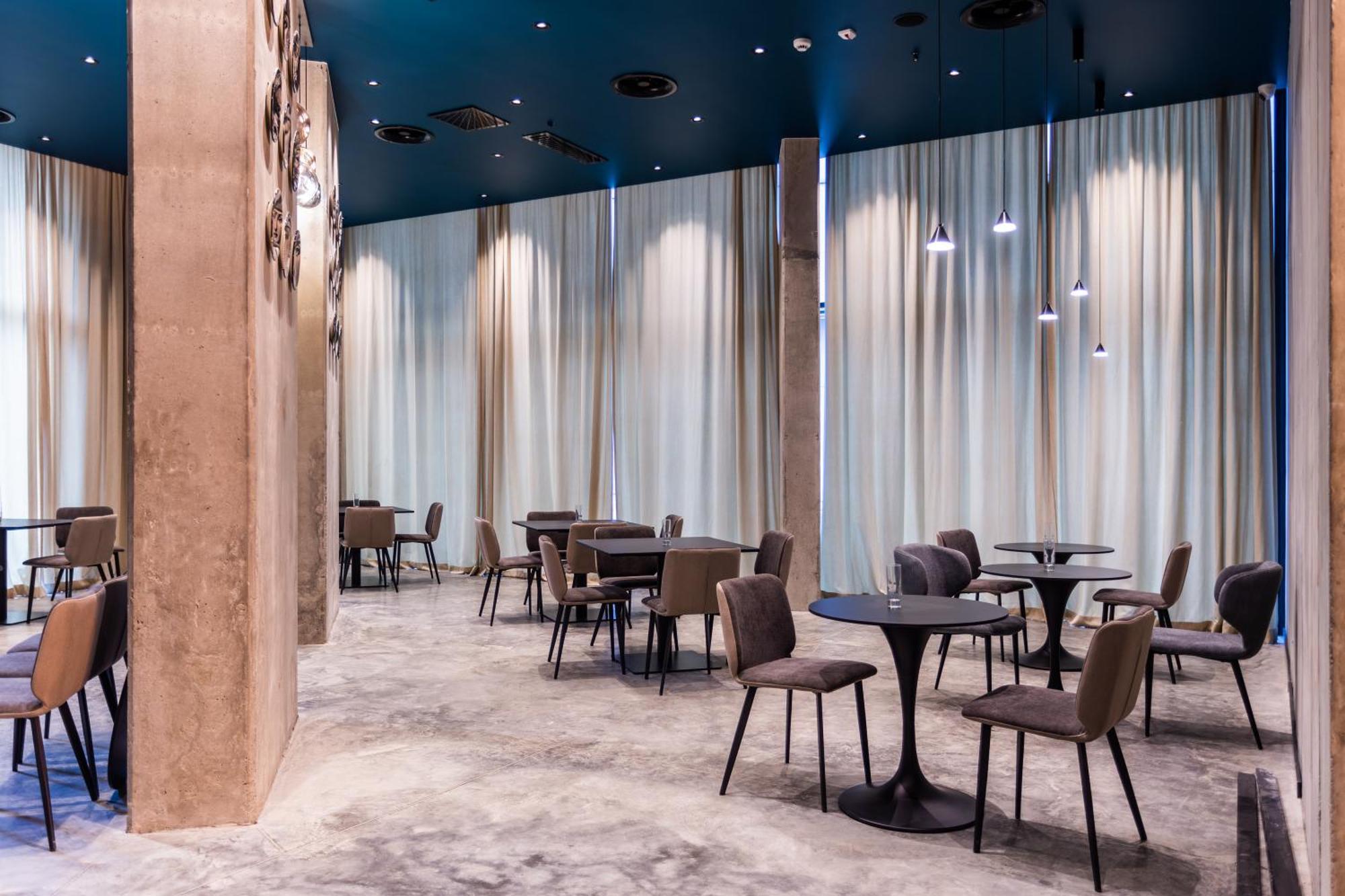Nova Luxe Hotel & Residences Batumi Esterno foto