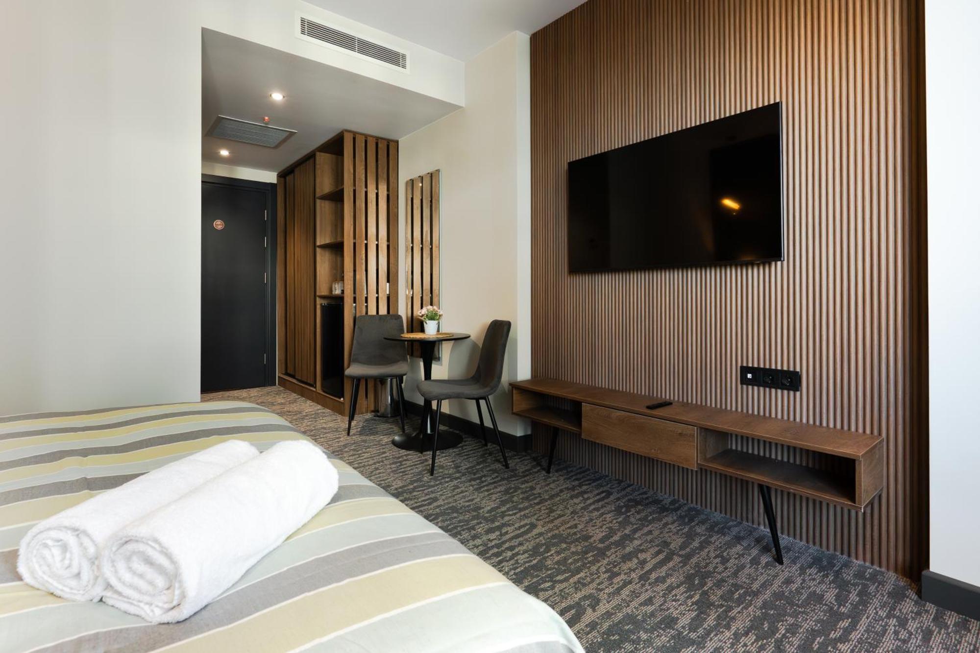 Nova Luxe Hotel & Residences Batumi Esterno foto