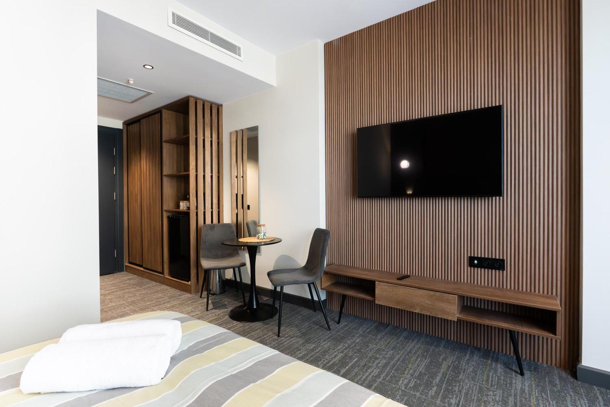Nova Luxe Hotel & Residences Batumi Esterno foto