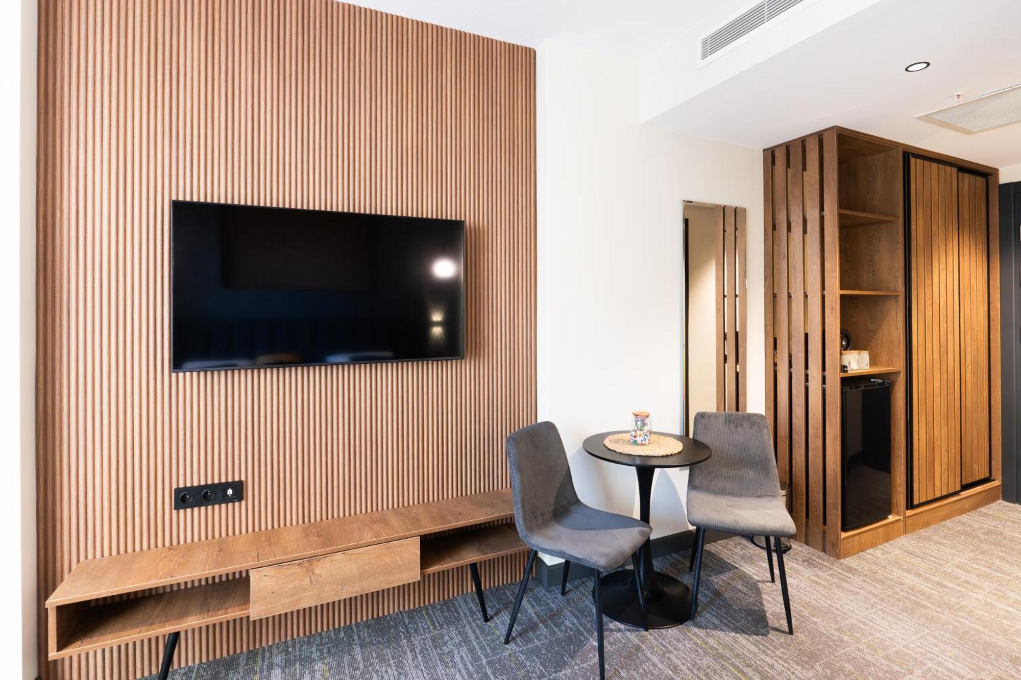 Nova Luxe Hotel & Residences Batumi Esterno foto