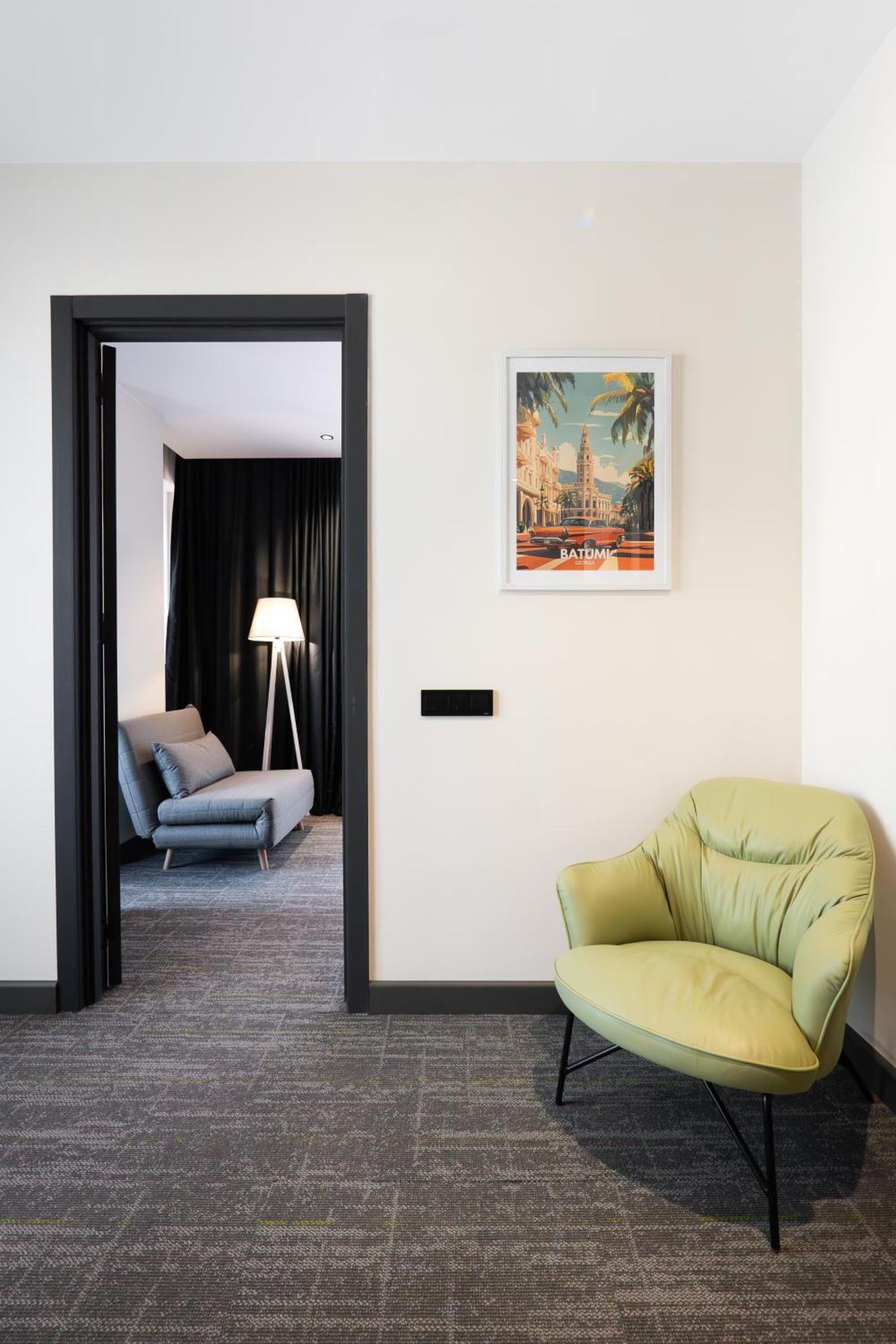 Nova Luxe Hotel & Residences Batumi Esterno foto